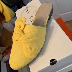 Yellow mules